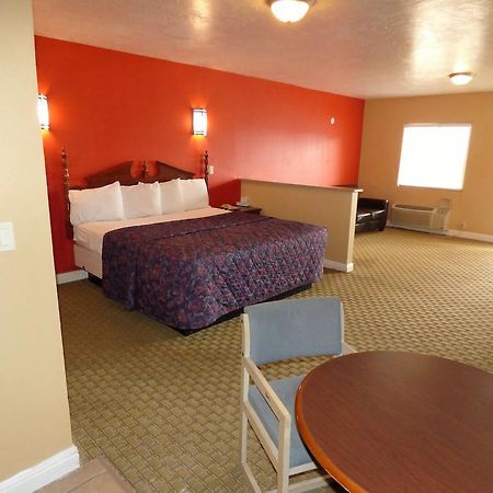 Economy Inn & Suites St. George Exteriér fotografie