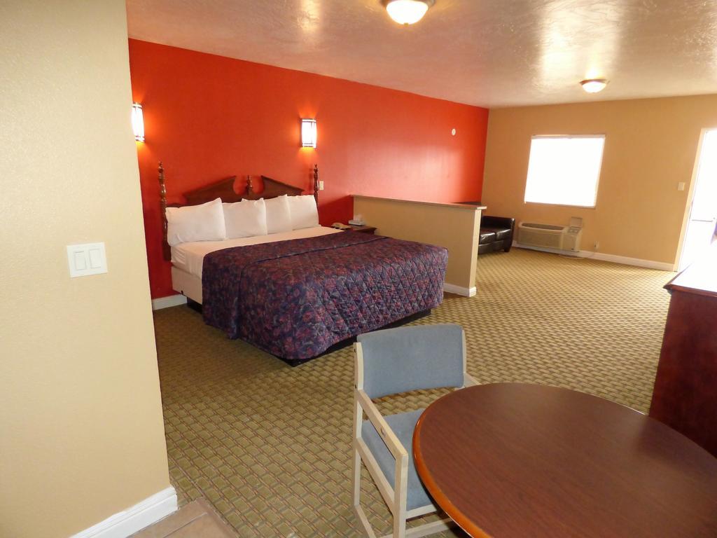 Economy Inn & Suites St. George Exteriér fotografie